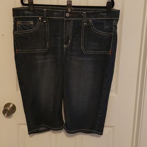 Cato Bermuda Shorts